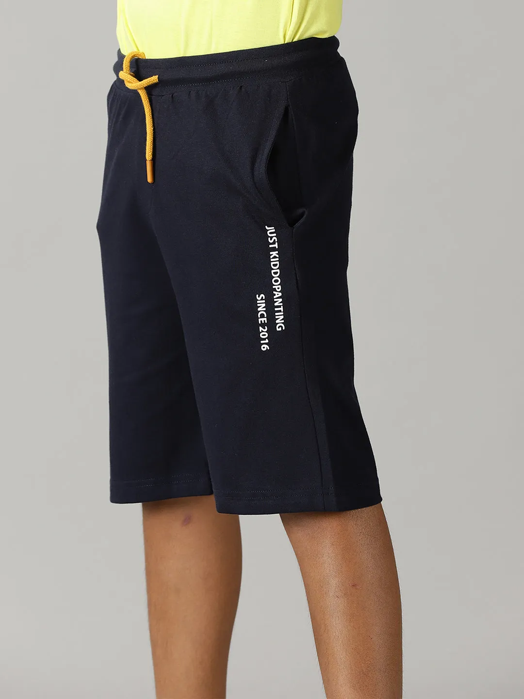 Boys Knit Shorts With Zipper Pocket