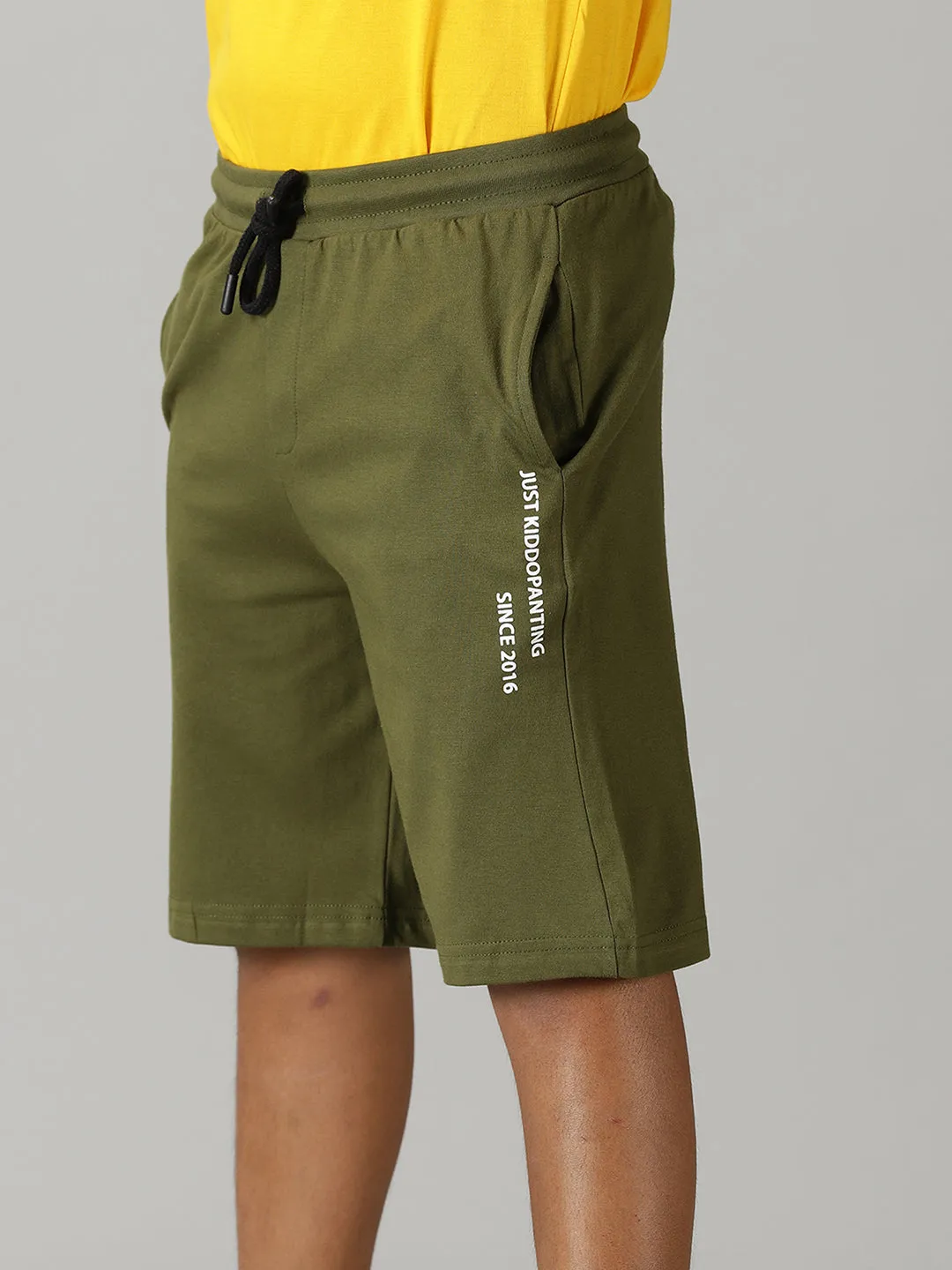 Boys Knit Shorts With Zipper Pocket