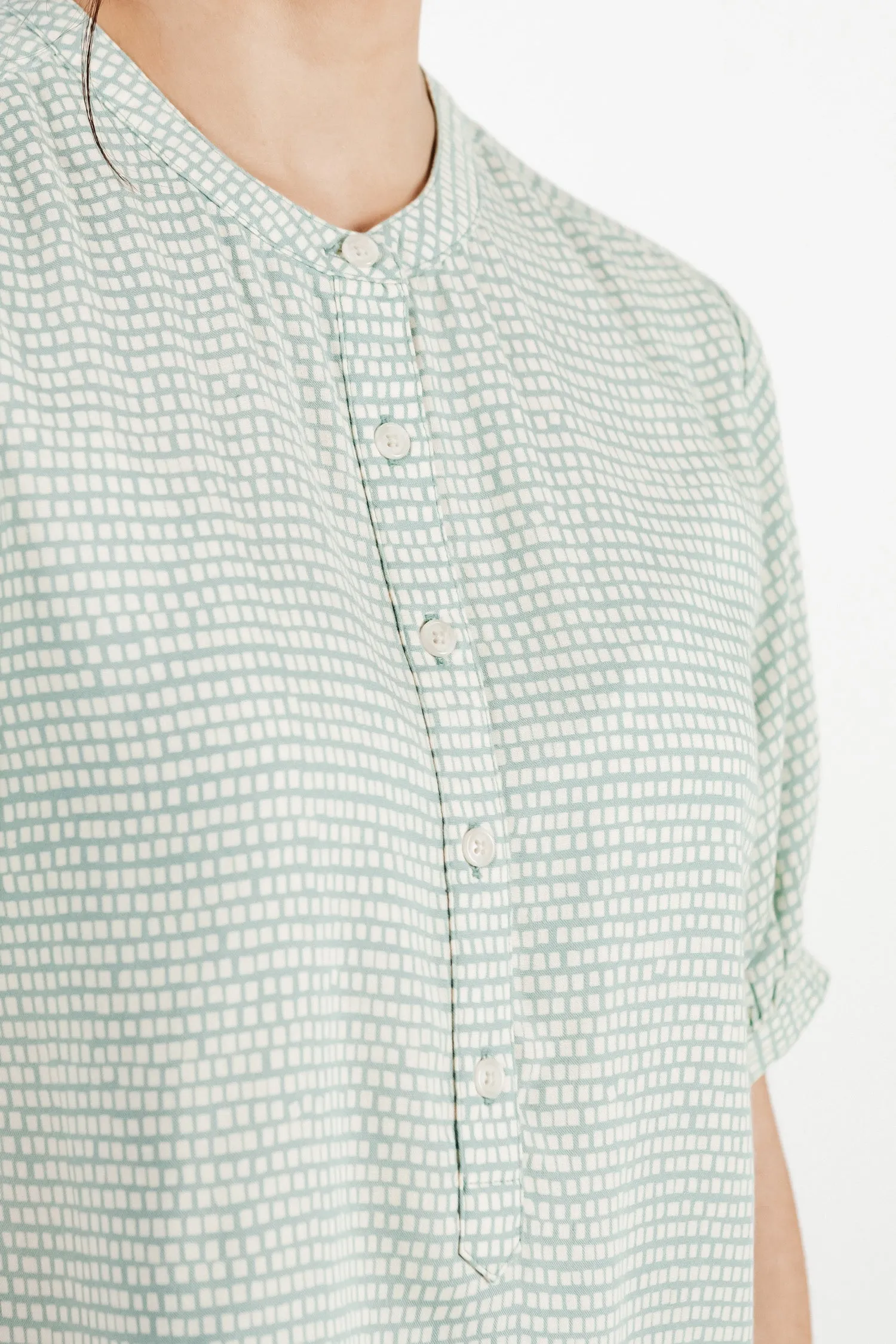 Drew Shirt / Aqua Tiles