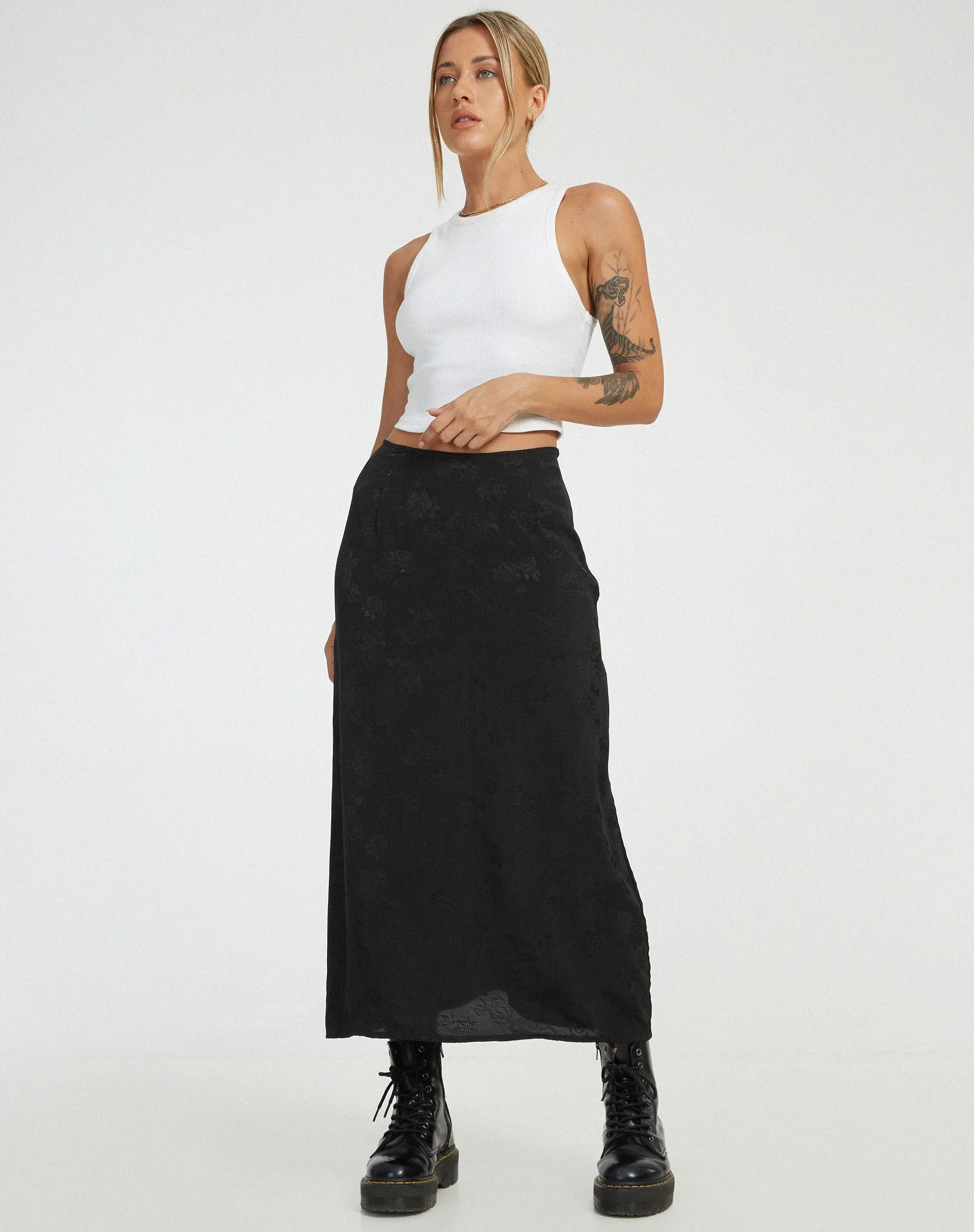 Rindu Midi Skirt in Satin Rose Black